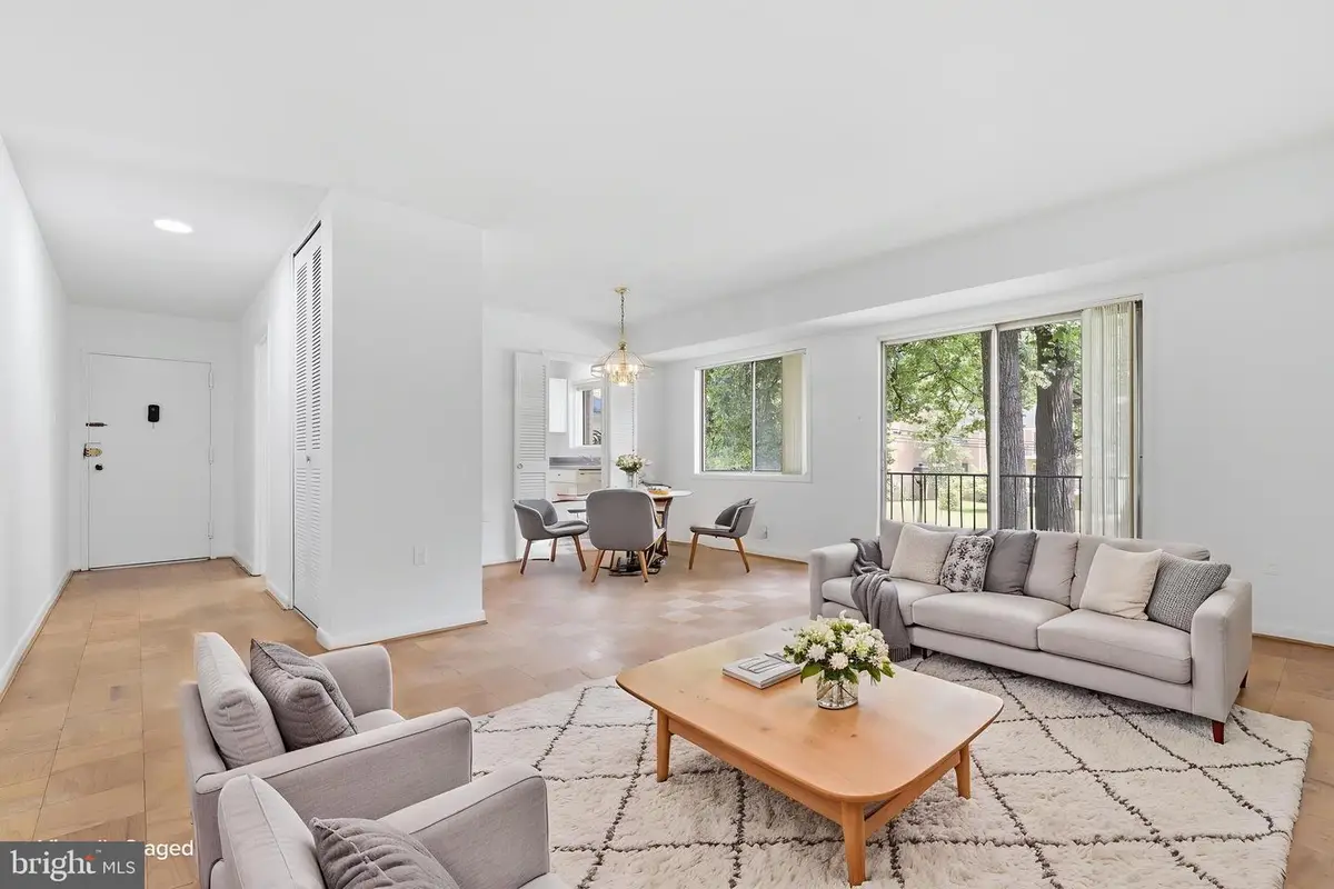 10626 Weymouth St #101, Bethesda, MD 20814 - #1