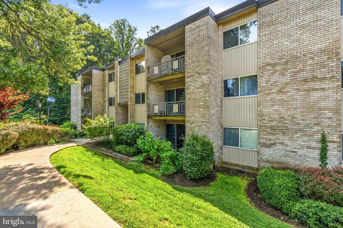 12307 Braxfield Ct #13, Rockville, MD 20852 - #1