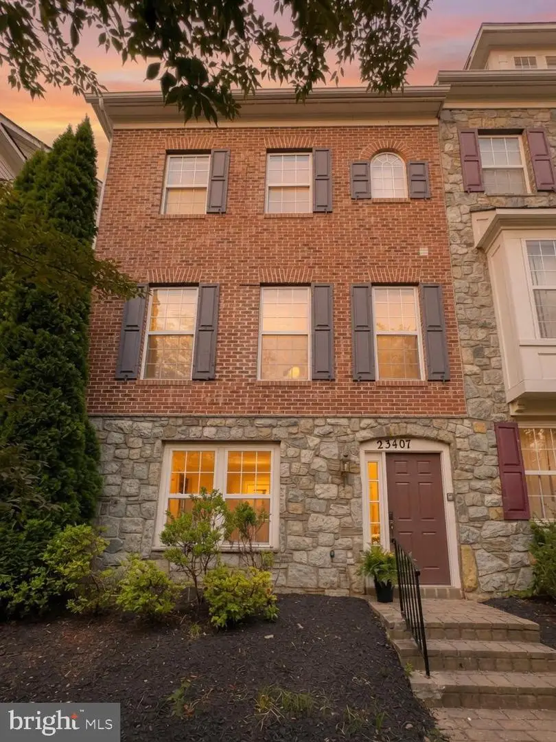 23407 Rainbow Arch Dr, Clarksburg, MD 20871 - #1