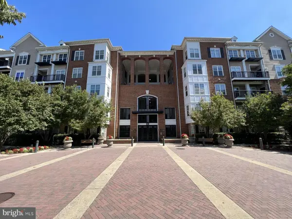 501 Hungerford Dr #p85, ROCKVILLE, MD 20850