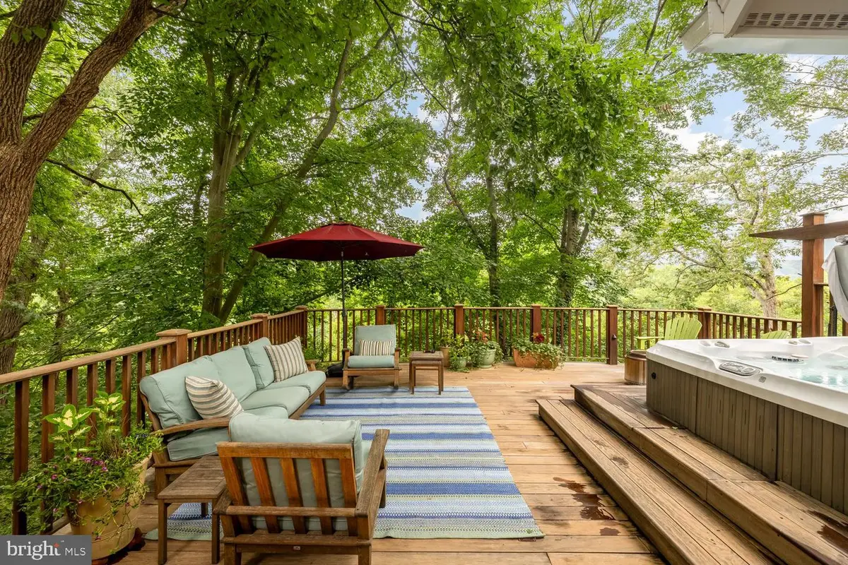 6512 Ridge Dr, Bethesda, MD 20816 - #1