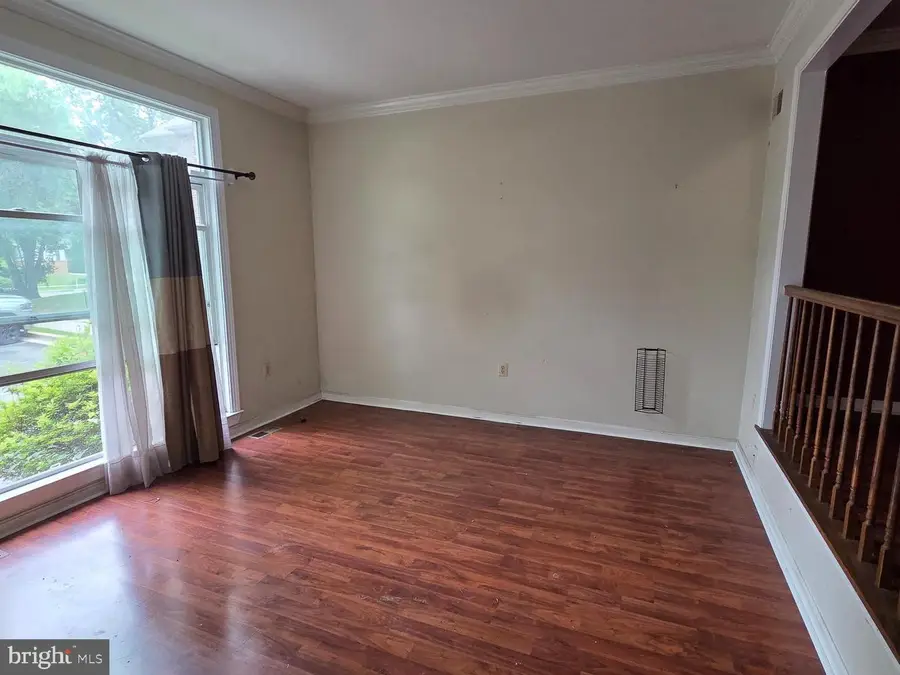 1110 Arcola Ave, Silver Spring, MD 20902 - #3