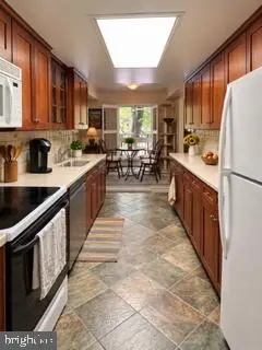13135 Dairymaid Dr #136, Germantown, MD 20874 - #3