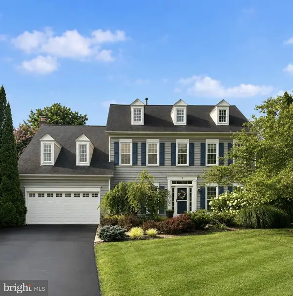 8 Haller Ct, POOLESVILLE, MD 20837