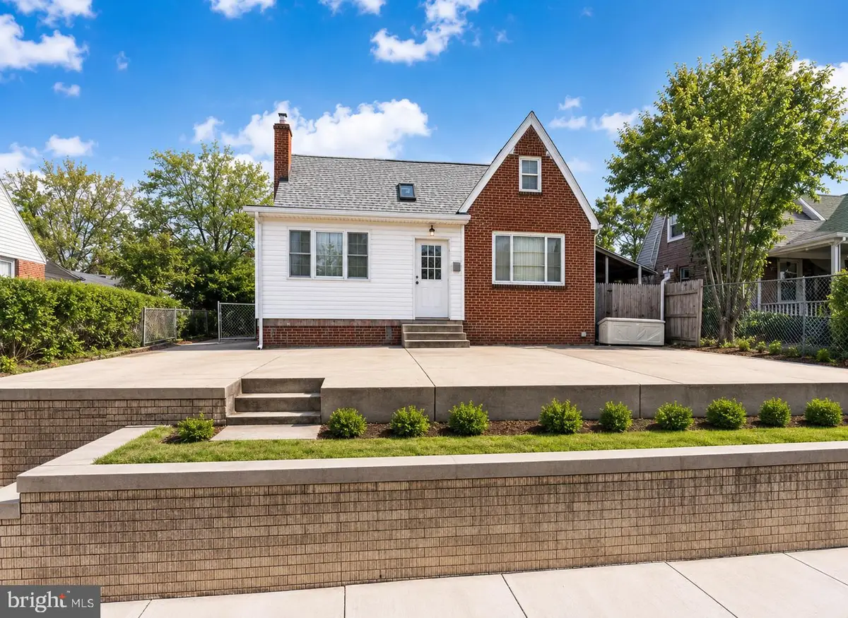607 University Blvd E, Silver Spring, MD 20901 - #1