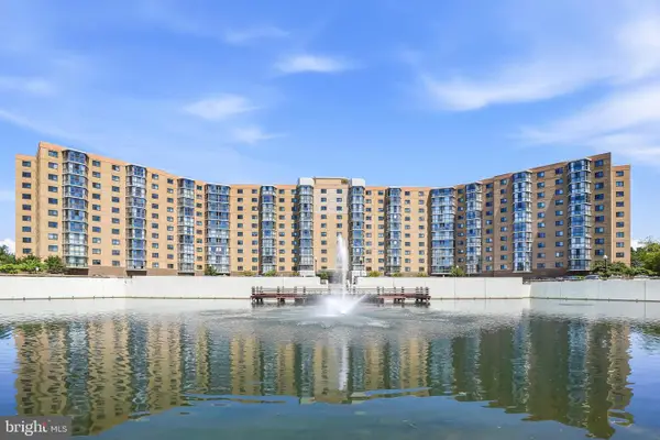 3330 N Leisure World Blvd #5-820, SILVER SPRING, MD 20906