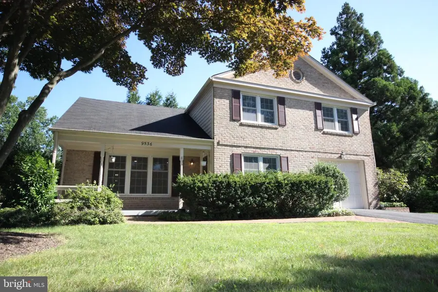 9536 Whetstone Dr, Montgomery Village, MD 20886 - #2