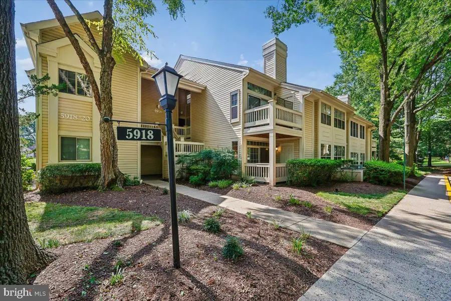 5918 Barbados Pl #103, Rockville, MD 20852 - #2