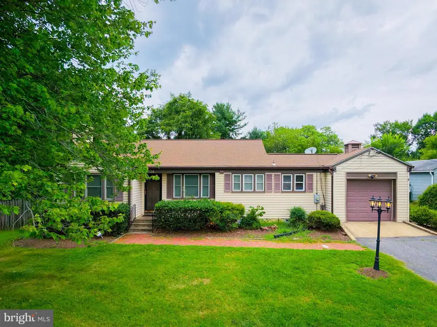 2326 Fairland Rd, Silver Spring, MD 20904 - #2
