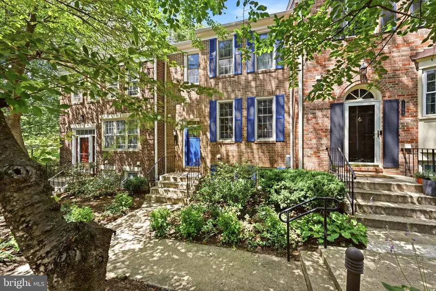 1111 Fairview Ct, Silver Spring, MD 20910 - #2