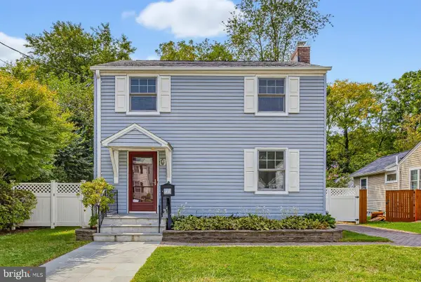 717 Mapleton Rd, ROCKVILLE, MD 20850
