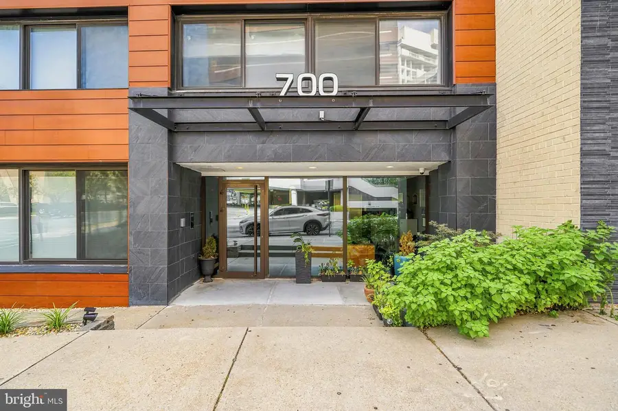 700 Roeder Rd #403, Silver Spring, MD 20910 - #2