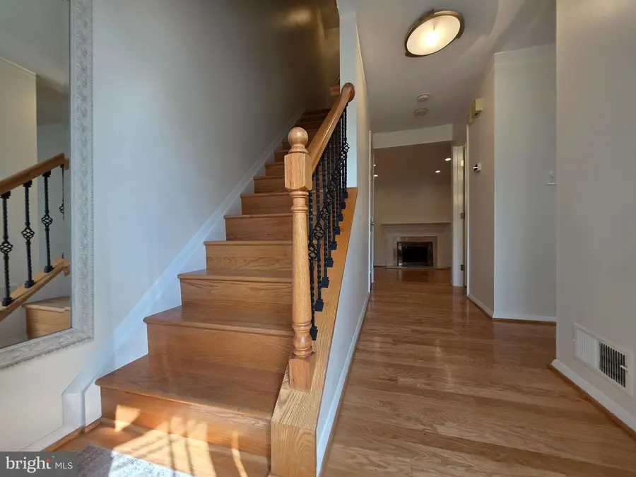 18506 Grouse Ln, Gaithersburg, MD 20879 - #3
