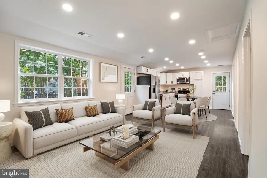 2921 Weisman Rd, Silver Spring, MD 20902 - #2