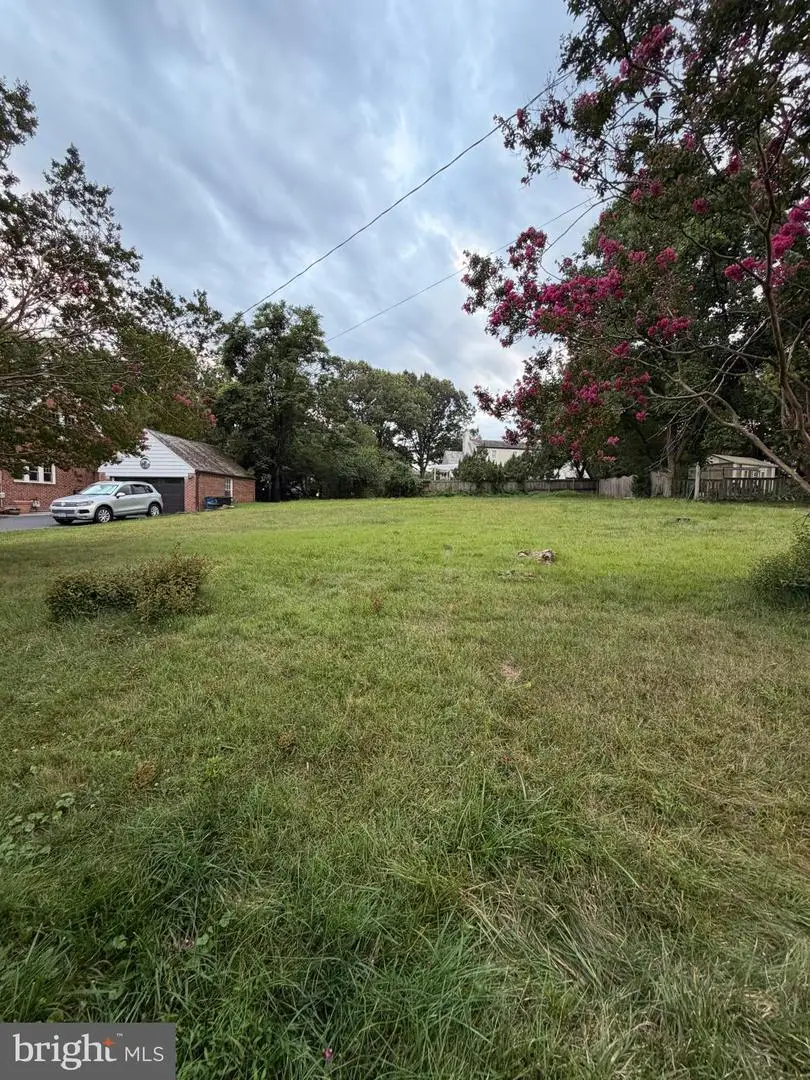 10306 Naglee Rd, Silver Spring, MD 20903 - #1