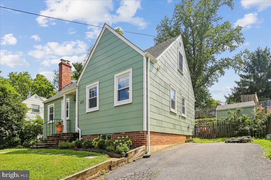 10717 St Paul St, Kensington, MD 20895 - #3