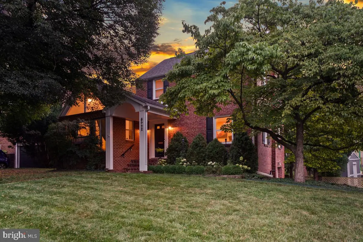 8422 Queen Annes Dr, Silver Spring, MD 20910 - #1