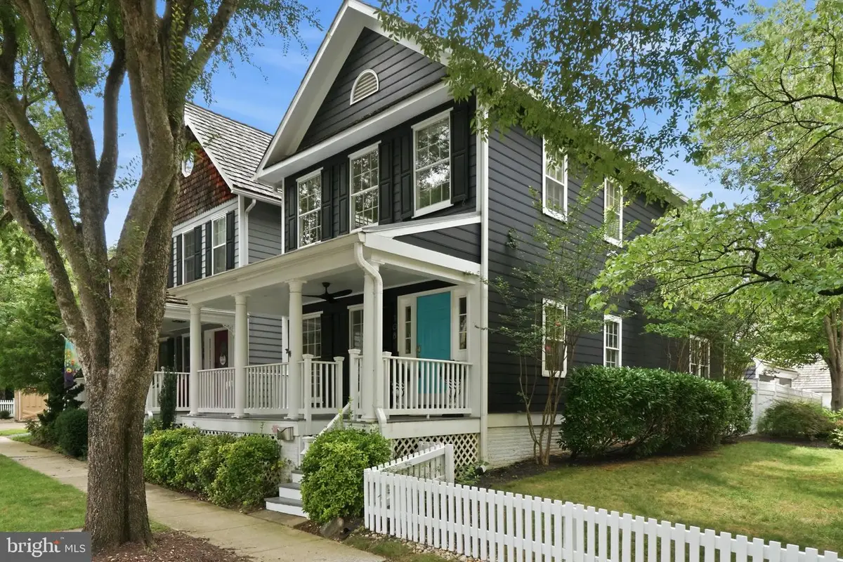 108 Thrift St, Gaithersburg, MD 20878 - #1