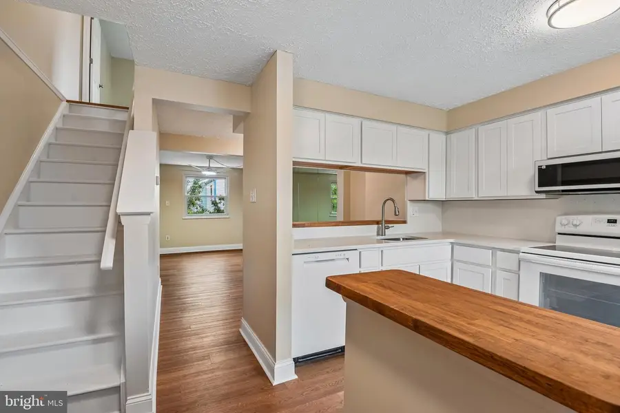 11706 Zebrawood Ct, Germantown, MD 20876 - #3