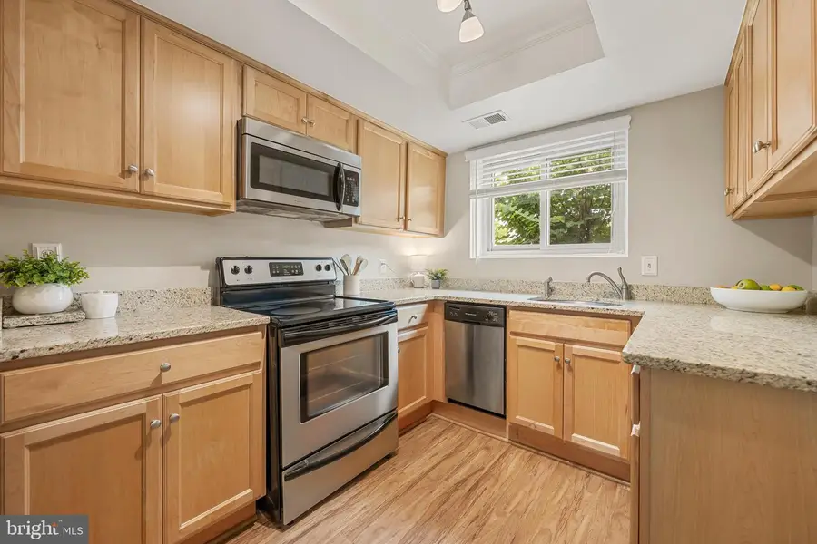 3250 Gleneagles Dr #104-b, Silver Spring, MD 20906 - #2