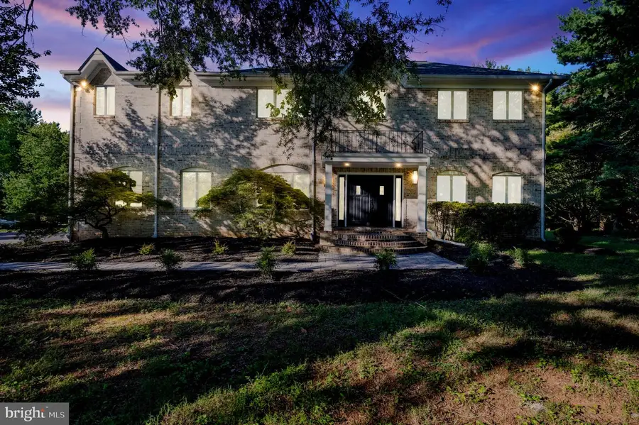 20901 Merle Dr, Gaithersburg, MD 20882 - #3