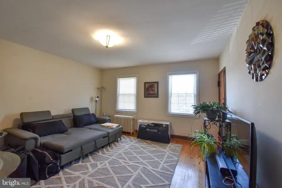 8209 Schrider St, Silver Spring, MD 20910 - #3
