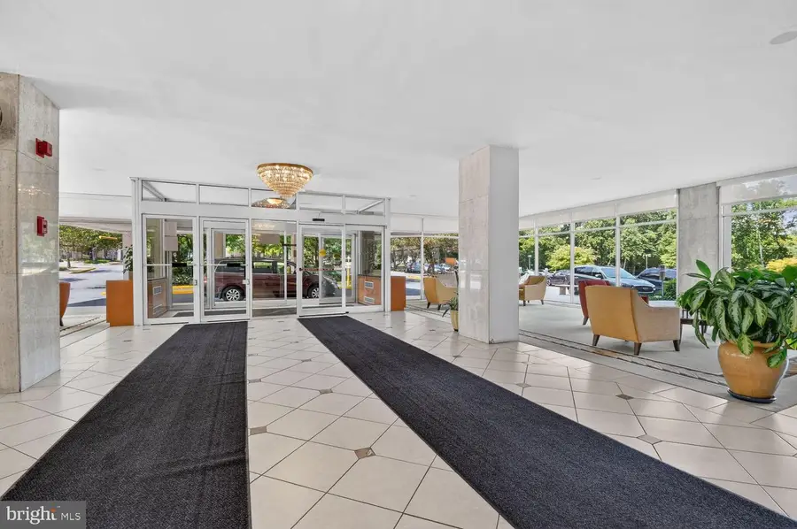 10201 Grosvenor Pl #1504, Rockville, MD 20852 - #2