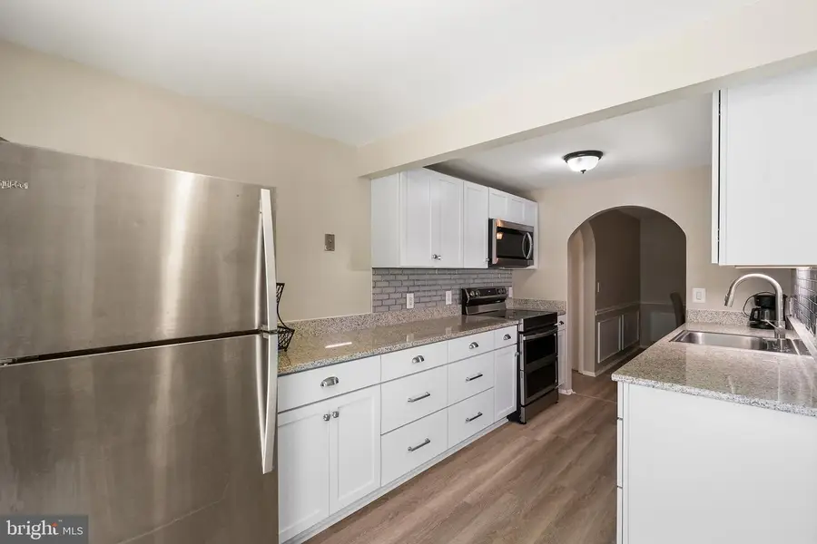18022 Chalet Dr #27-203, Germantown, MD 20874 - #2
