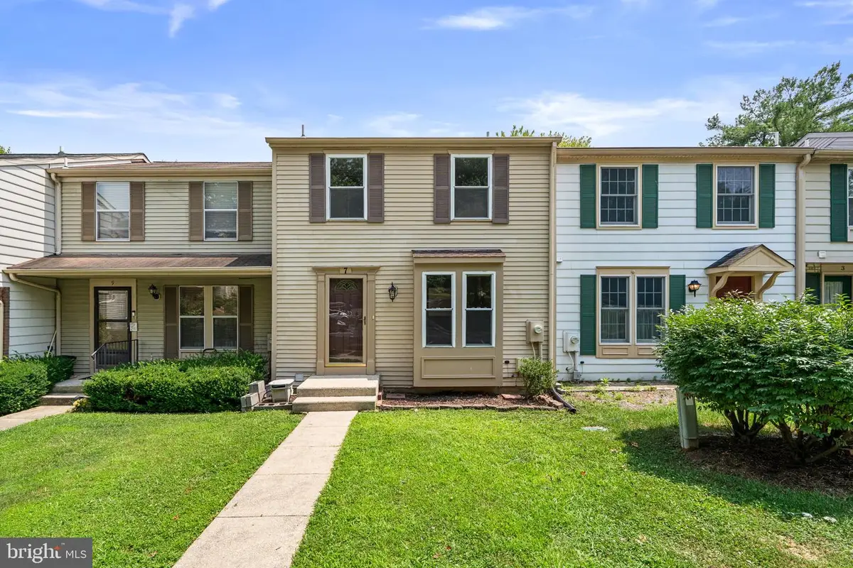 7 Ballinger Ct, Burtonsville, MD 20866 - #1