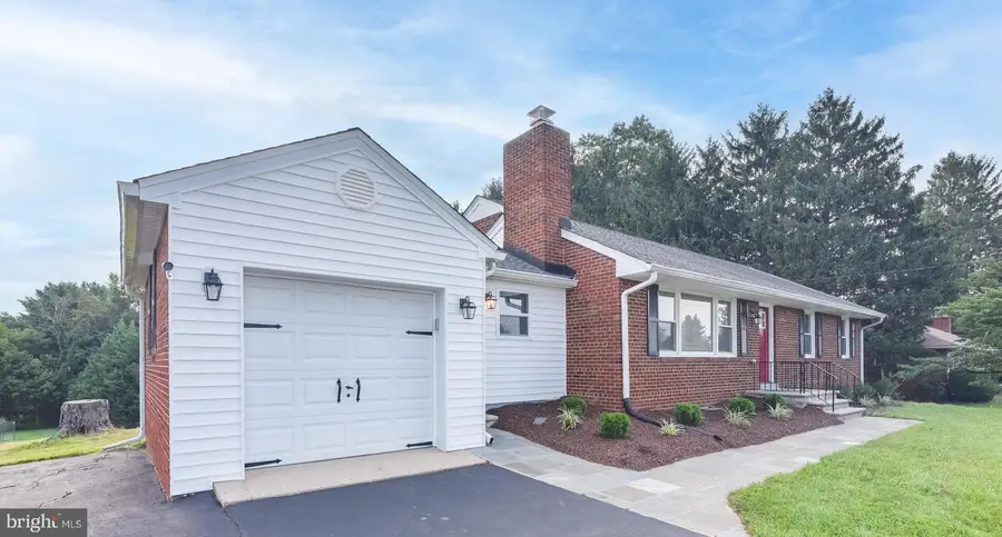 1804 Briggs Chaney Rd, Silver Spring, MD 20905 - #2