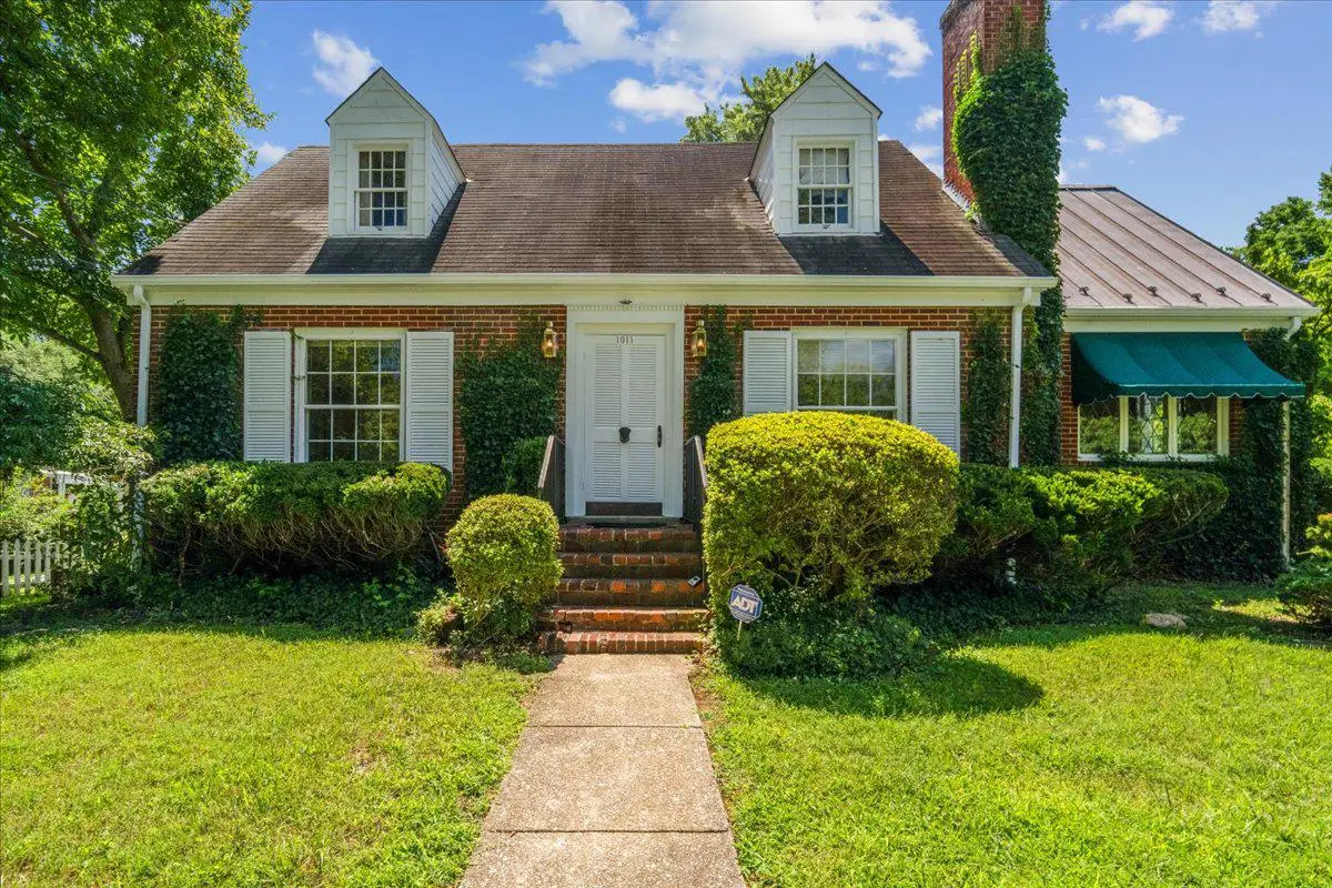 1011 W Nolcrest Dr, Silver Spring, MD 20903 - #1