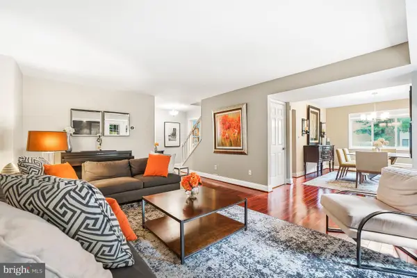 20600 Highland Hall Dr, MONTGOMERY VILLAGE, MD 20886