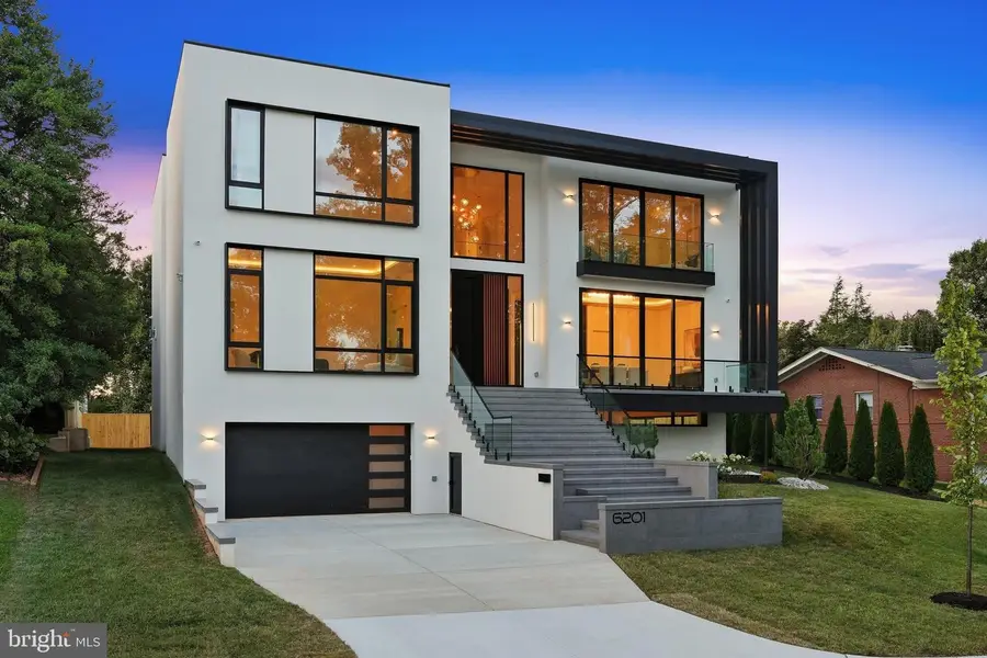 6201 Plainview Rd, Bethesda, MD 20817 - #3