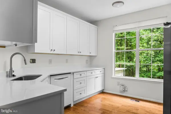 10356 Royal Woods Ct, GAITHERSBURG, MD 20886