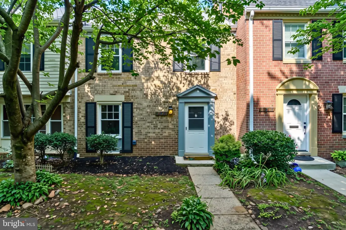 10807 Bucknell Dr #22, Silver Spring, MD 20902 - #1