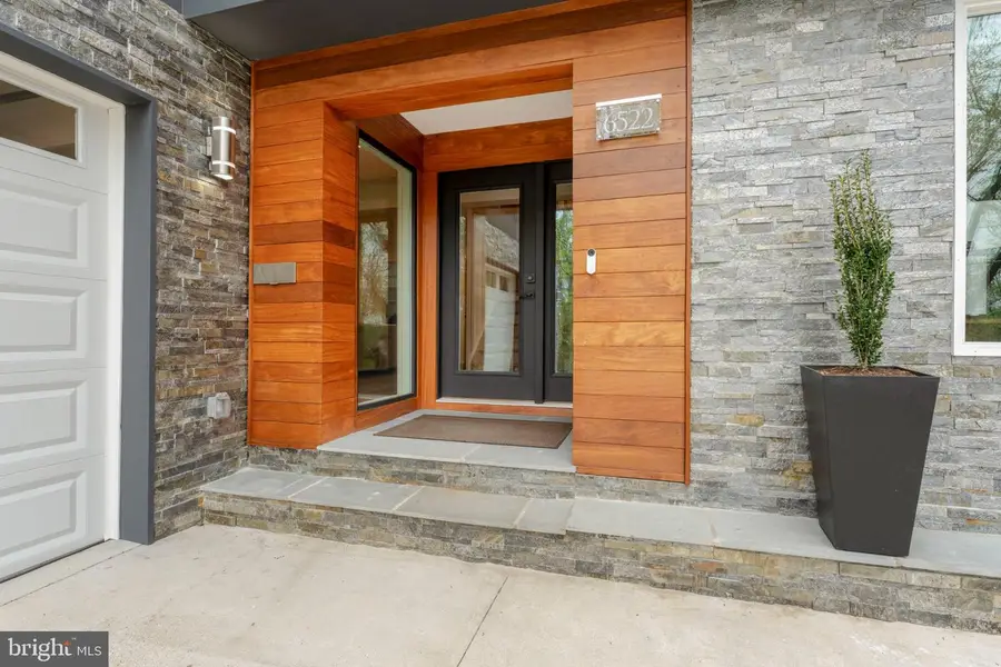 6522 Walhonding Rd, Bethesda, MD 20816 - #2