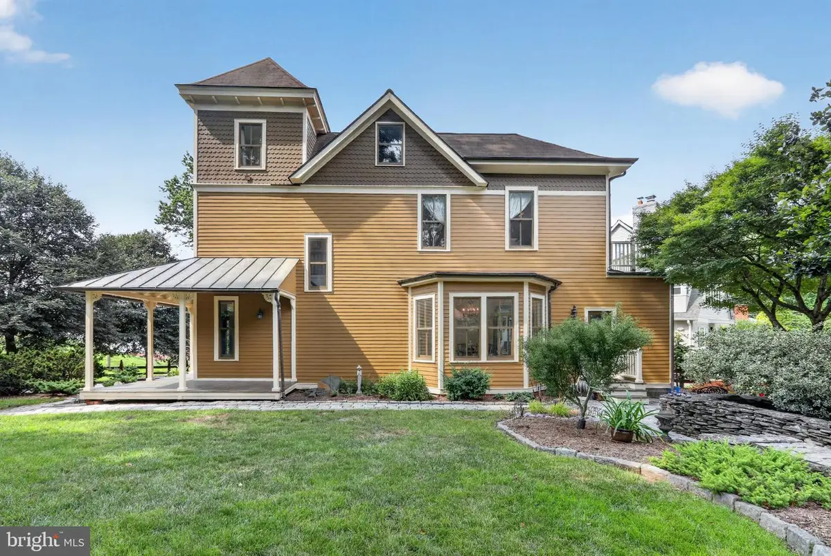 9310 Brookville Rd, Silver Spring, MD 20910 - #1