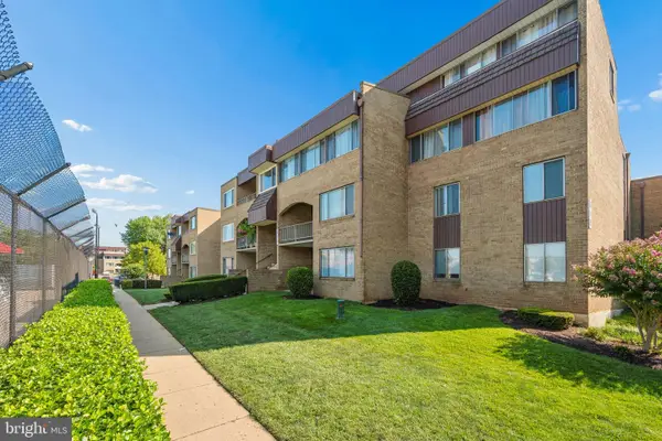 412 Girard St #204, GAITHERSBURG, MD 20877
