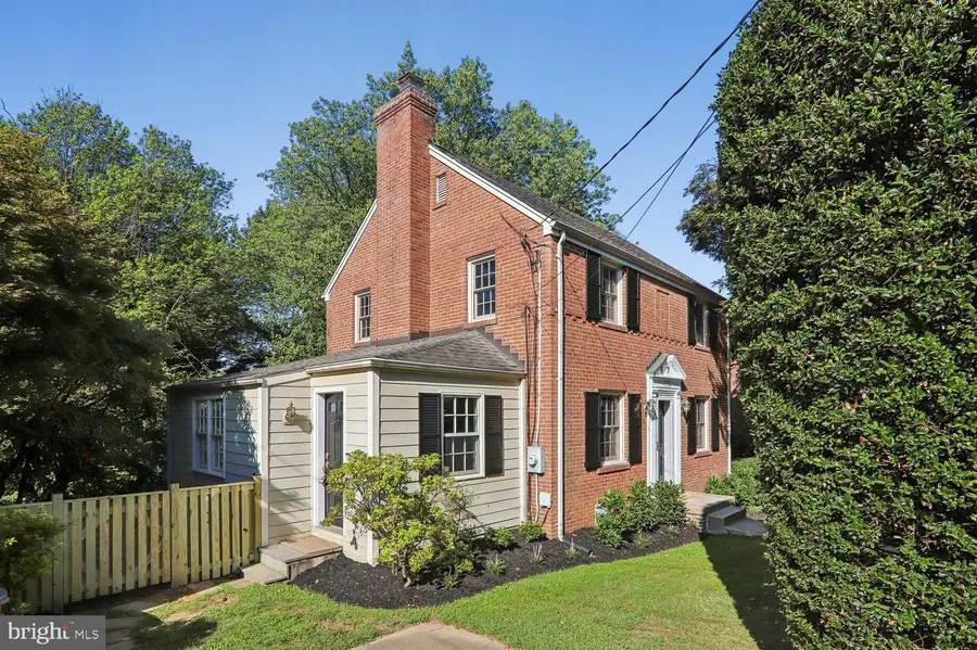 4622 Woodfield Rd, Bethesda, MD 20814 - #3