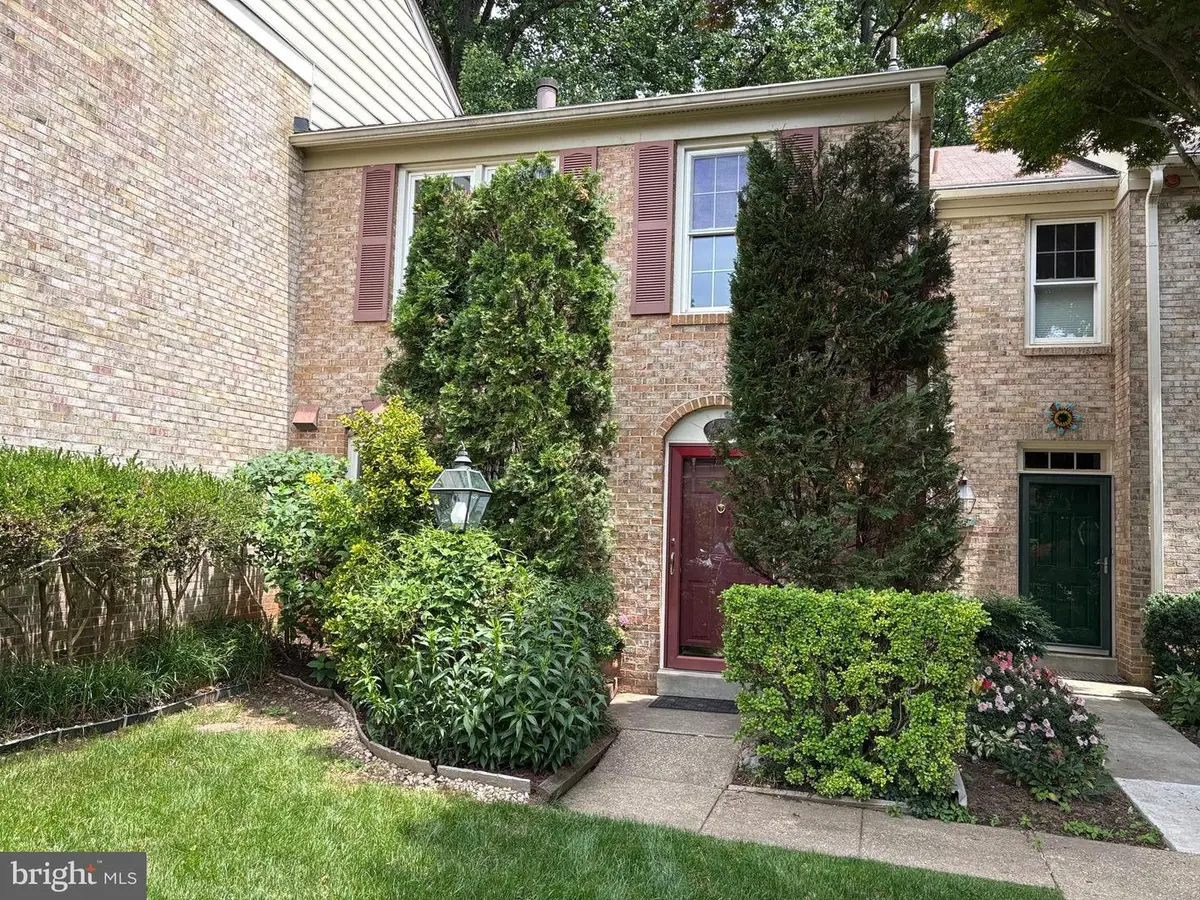 2459 Mccormick Rd, Rockville, MD 20850 - #1