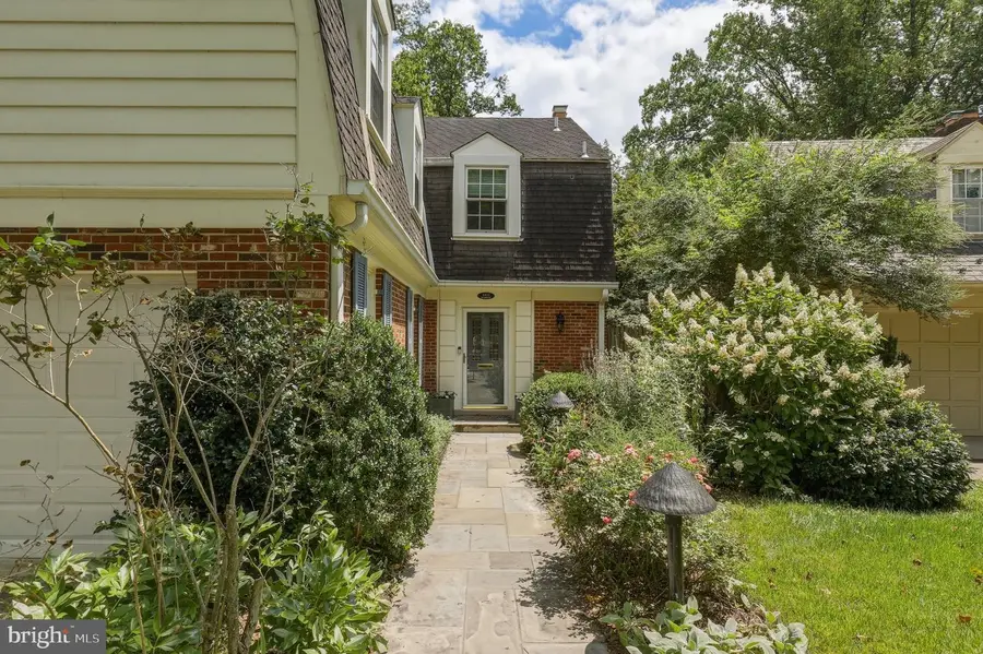 4413 Boxwood Rd, Bethesda, MD 20816 - #2