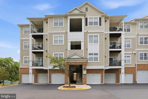 19611 Galway Bay Cir #402, GERMANTOWN, MD 20874