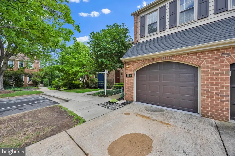 5816 Tudor Ln, Rockville, MD 20852 - #3