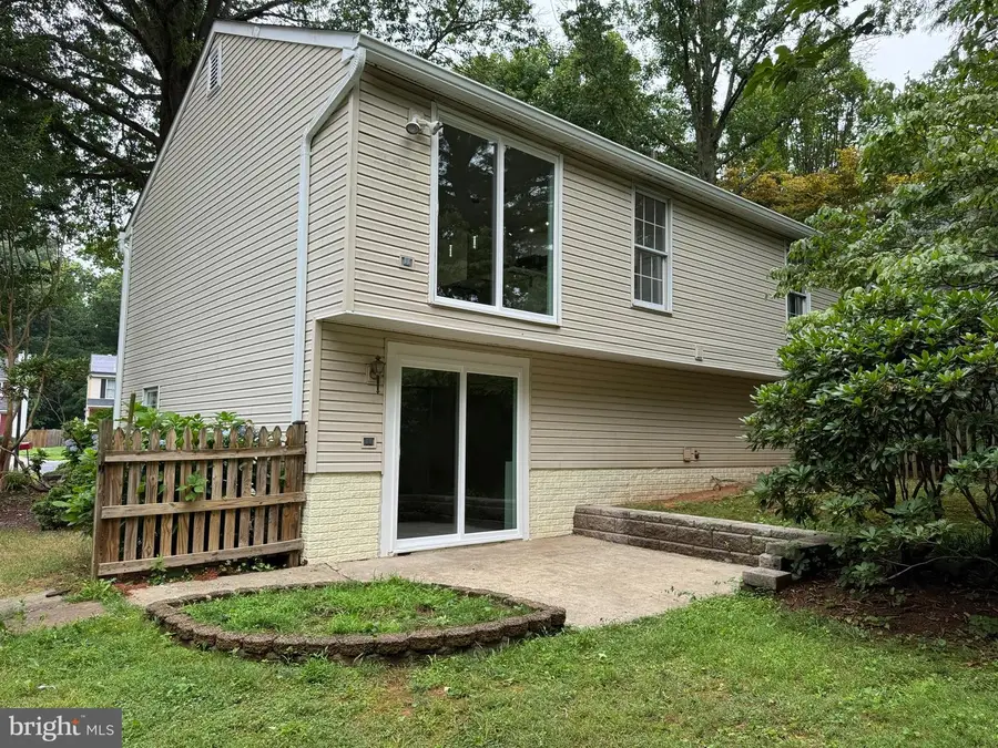 18104 Kodella Ct, Gaithersburg, MD 20877 - #3