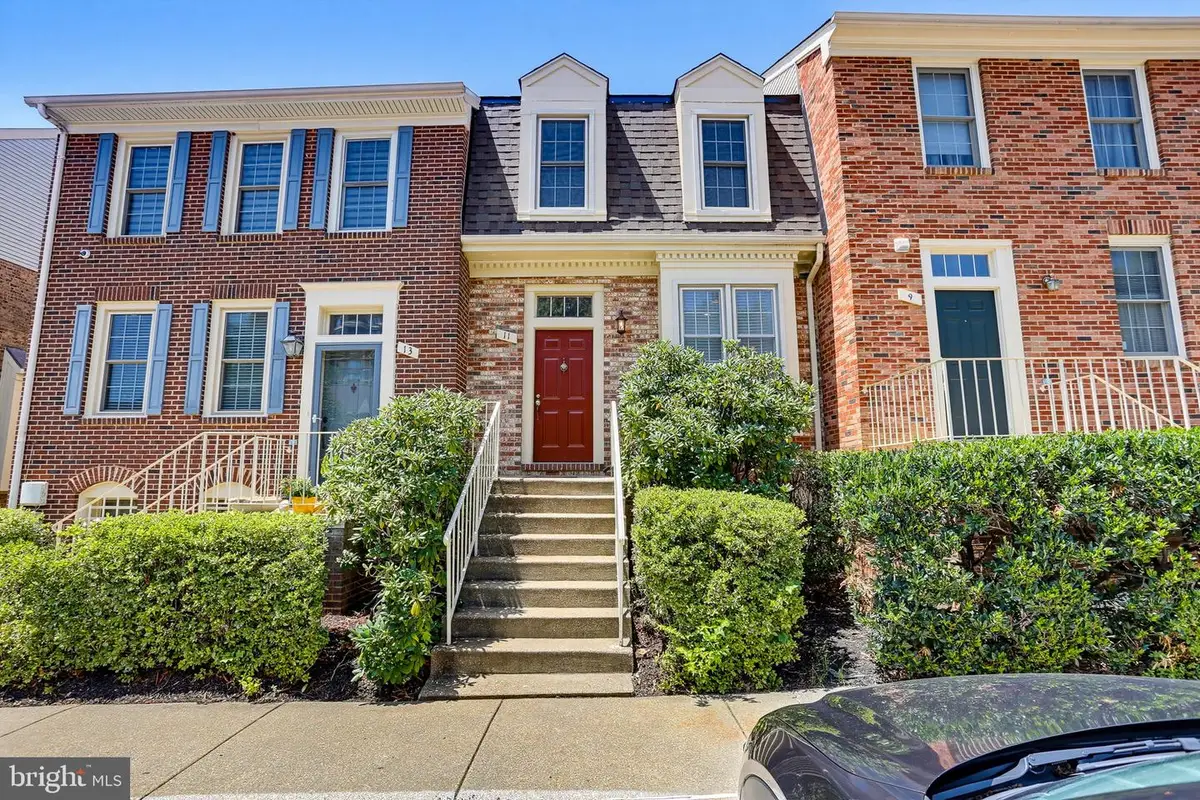 11 Grove Ridge Ct #70, Rockville, MD 20852 - #1
