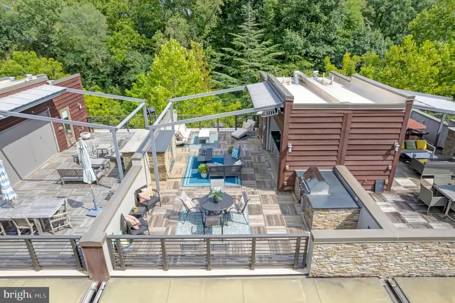 5132 Willet Bridge Rd, Bethesda, MD 20816 - #3