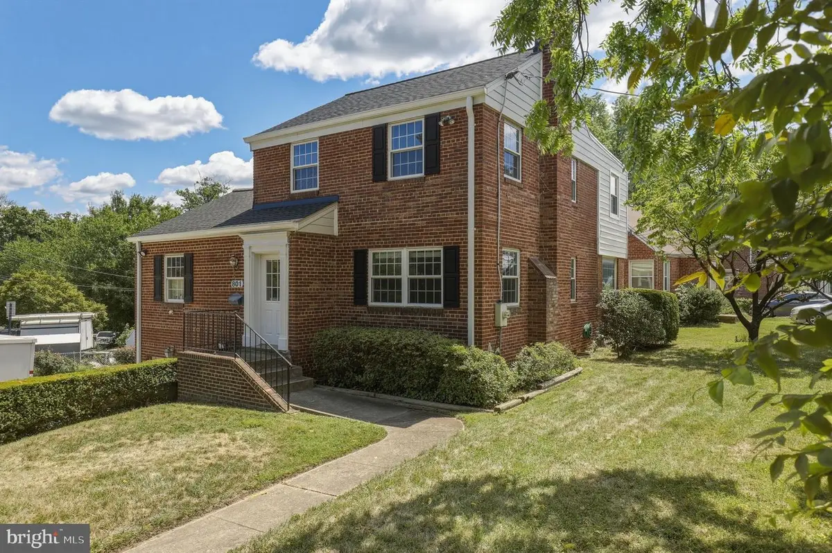 801 Patton Dr, Silver Spring, MD 20901 - #1