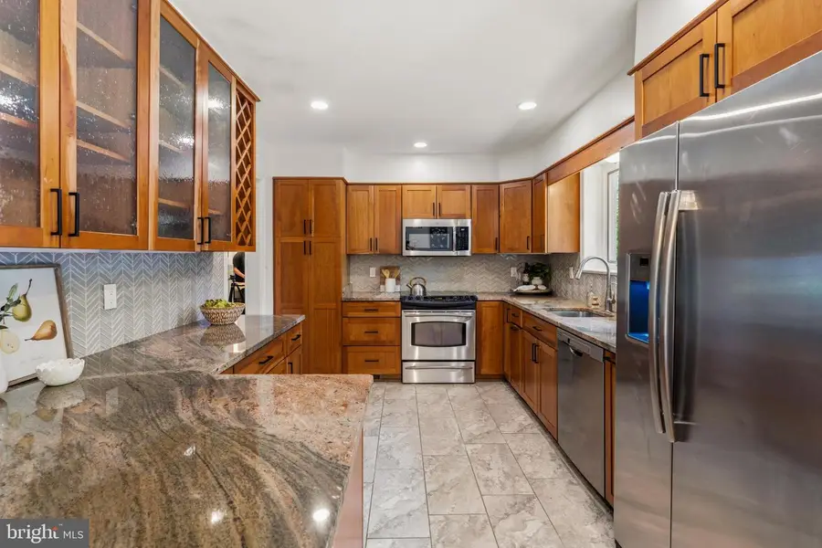412 Southwest Dr, Silver Spring, MD 20901 - #3