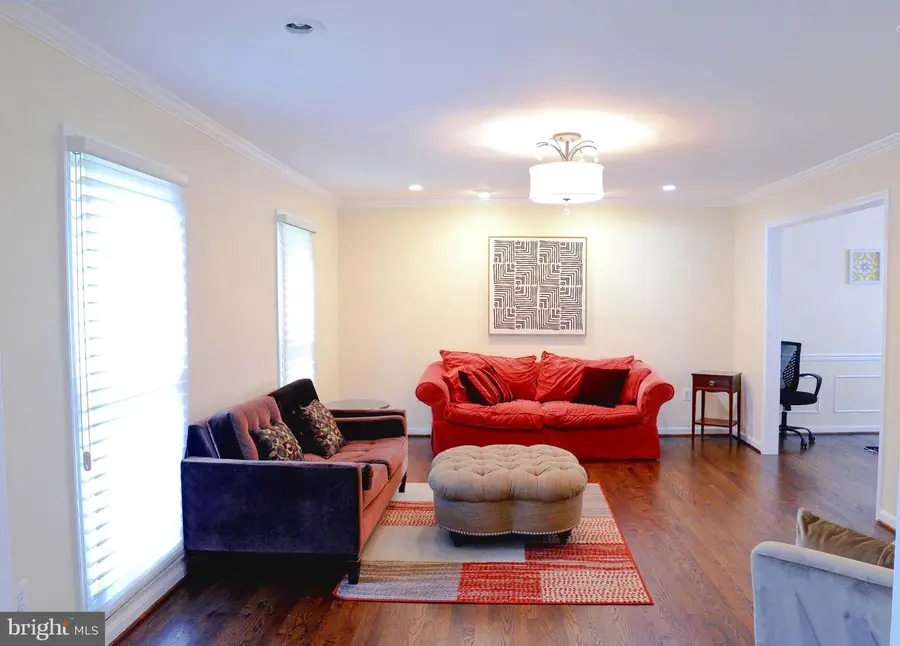 2124 Cherry Leaf Ln, Silver Spring, MD 20906 - #3