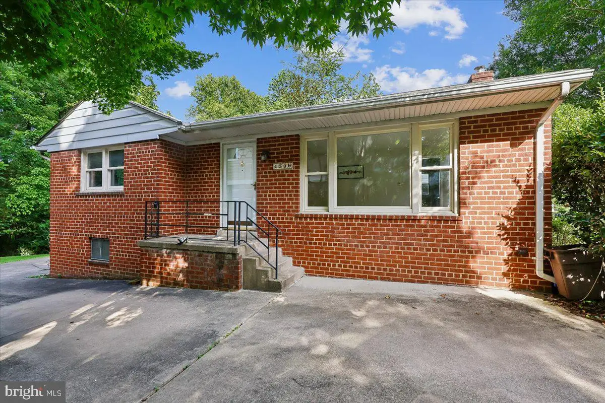 4509 Strathmore Ave, Garrett Park, MD 20896 - #1